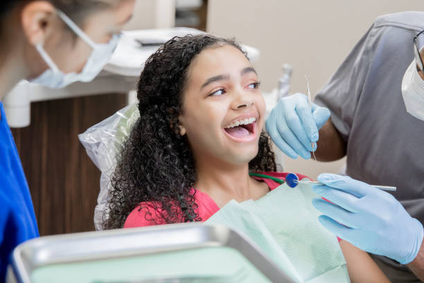Best Emergency Gum Pain Relief  in Schulenburg, TX