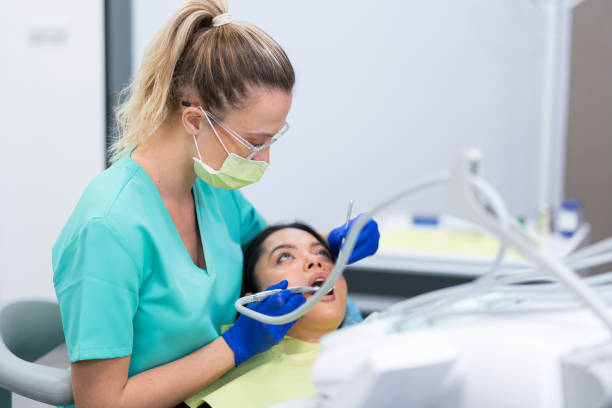 Best Emergency Tooth Extraction  in Schulenburg, TX